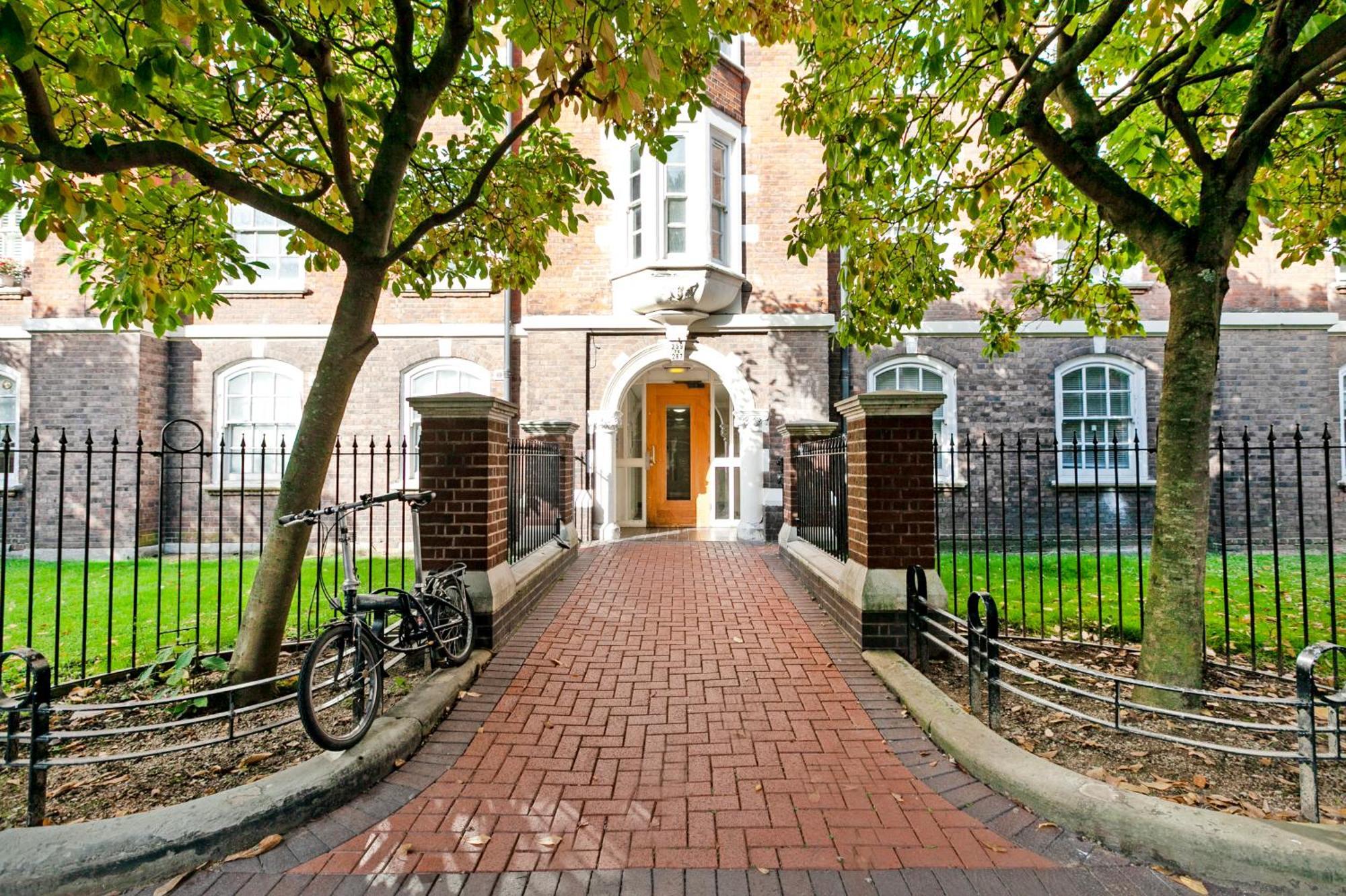 Beautiful 3 Bedroom Flat In Scott Ellis Gardens London Luaran gambar